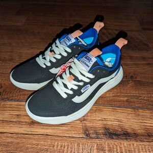 NEW Womens Vans Ultrarange Exo Pop Multicolor Black Sneaker Shoes Size 5 9.5